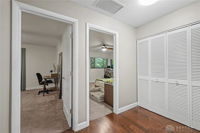 101 Thruston Boulevard, Oakwood, OH 45409