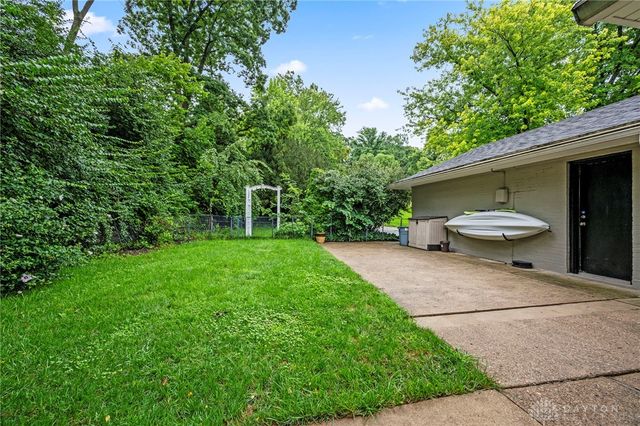 101 Thruston Boulevard, Oakwood, OH 45409