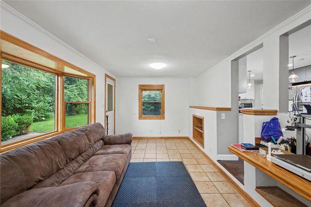 101 Thruston Boulevard, Oakwood, OH 45409