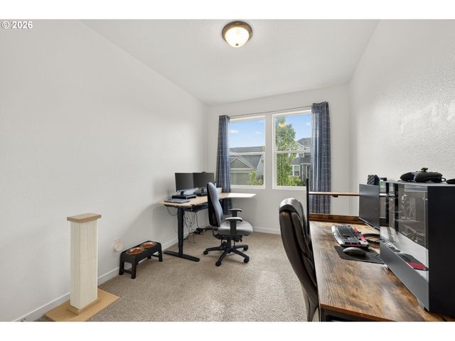 1722 N KALAPUYA Pl, Lafayette, OR 97127
