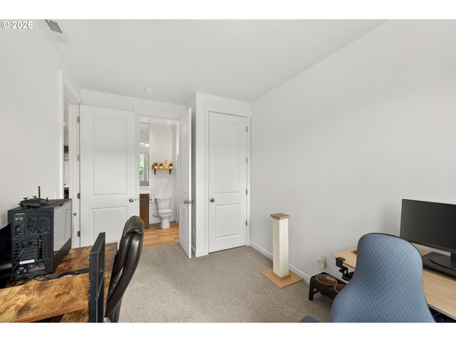 1722 N KALAPUYA Pl, Lafayette, OR 97127
