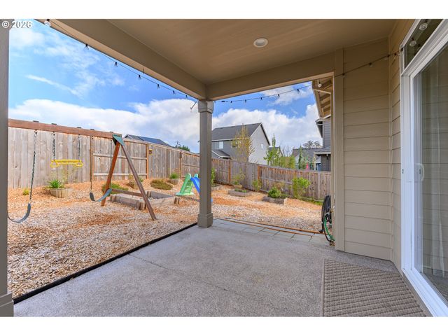1722 N KALAPUYA Pl, Lafayette, OR 97127