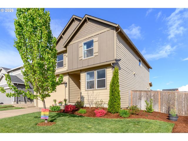 1722 N KALAPUYA Pl, Lafayette, OR 97127