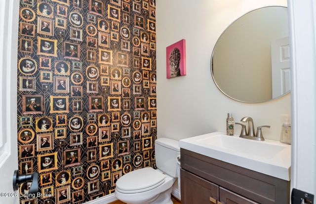 4308 Pleasant Glen Dr, Louisville, KY 40299