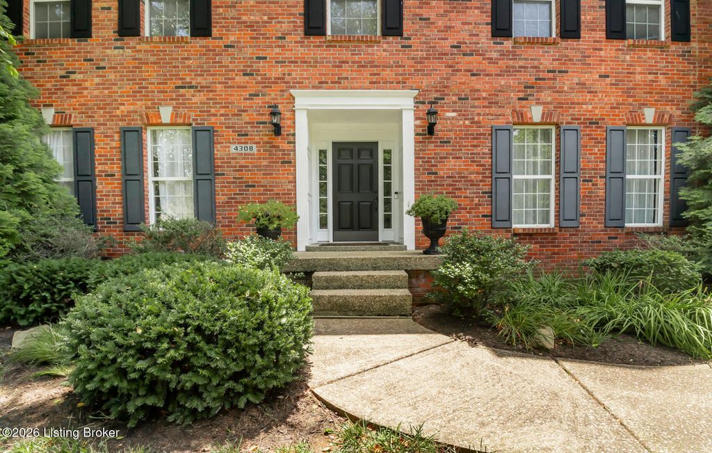 4308 Pleasant Glen Dr, Louisville, KY 40299
