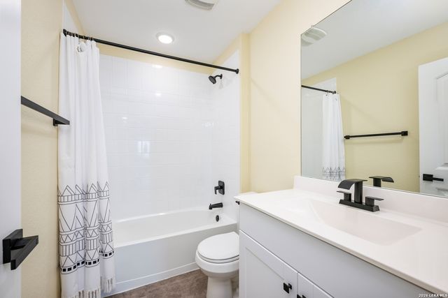 984 Amble Oak, Seguin, TX 78155