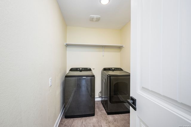 984 Amble Oak, Seguin, TX 78155