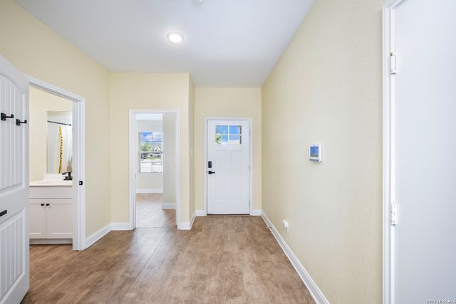 984 Amble Oak, Seguin, TX 78155
