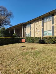 7929 Royal Lane 121, Dallas, TX 75230