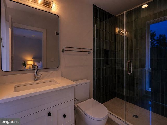 958 N 6TH ST, Philadelphia, PA 19123
