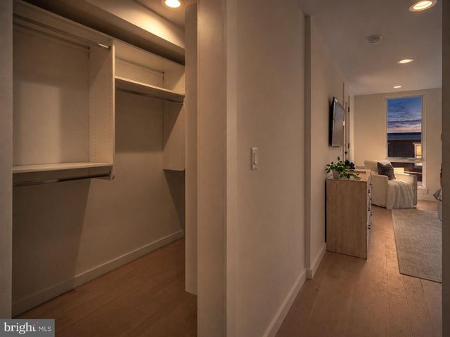 958 N 6TH ST, Philadelphia, PA 19123