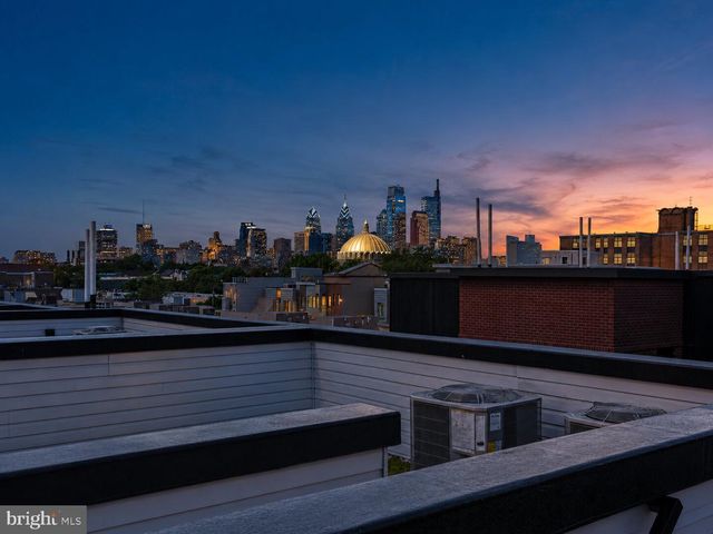 958 N 6TH ST, Philadelphia, PA 19123