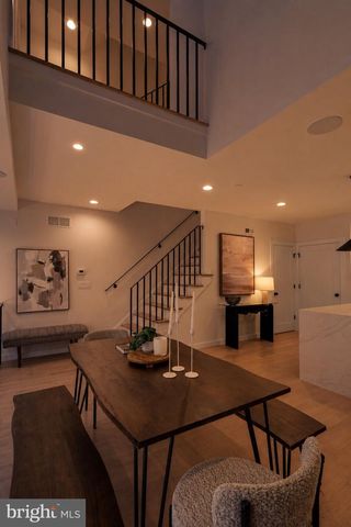958 N 6TH ST, Philadelphia, PA 19123