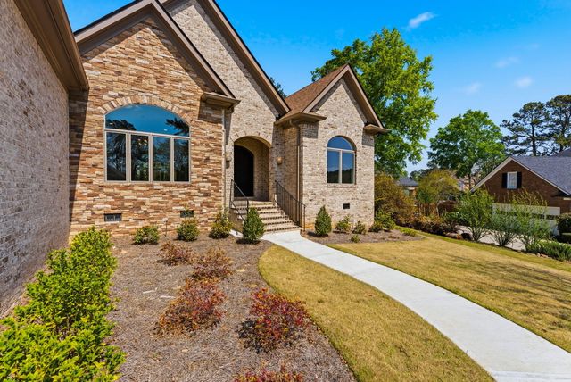 607 W Lake Circle, Augusta, GA 30907