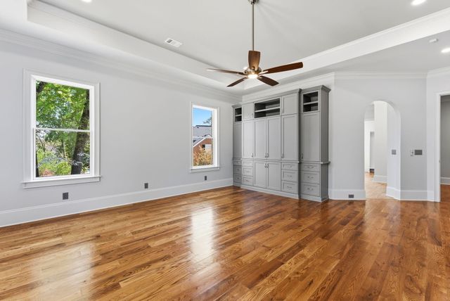 607 W Lake Circle, Augusta, GA 30907