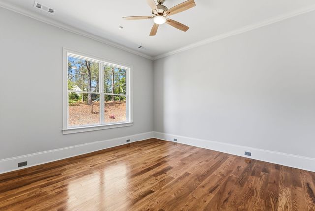 607 W Lake Circle, Augusta, GA 30907