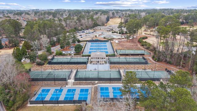 607 W Lake Circle, Augusta, GA 30907