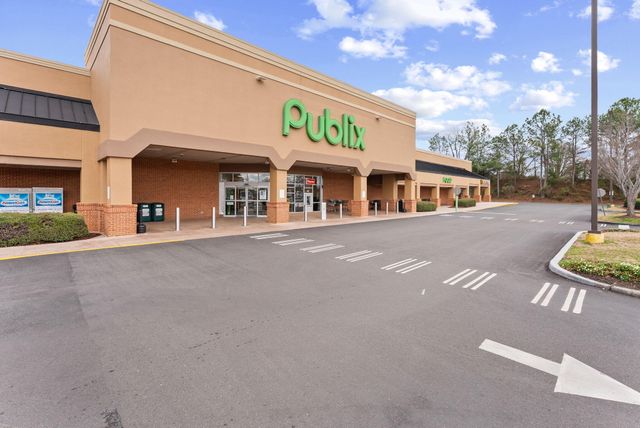 607 W Lake Circle, Augusta, GA 30907