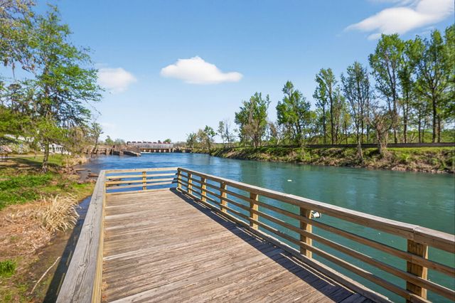 607 W Lake Circle, Augusta, GA 30907