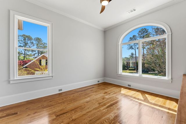 607 W Lake Circle, Augusta, GA 30907