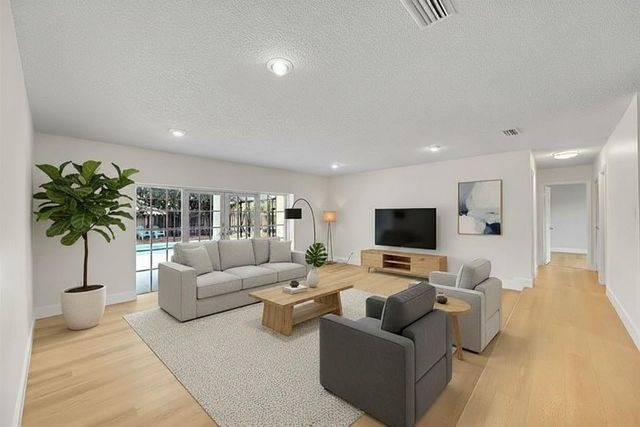 1480 SW 66th Terrace, Plantation, FL 33317