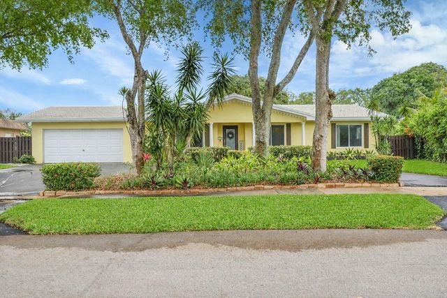 1480 SW 66th Terrace, Plantation, FL 33317