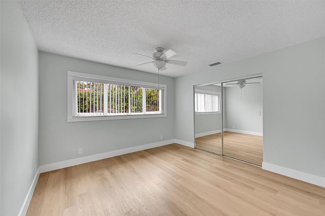1480 SW 66th Terrace, Plantation, FL 33317