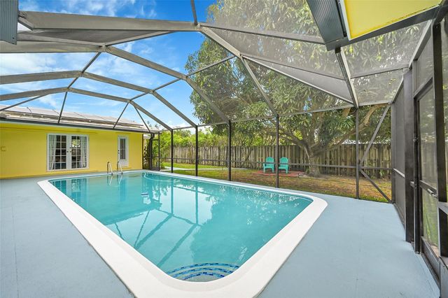 1480 SW 66th Terrace, Plantation, FL 33317