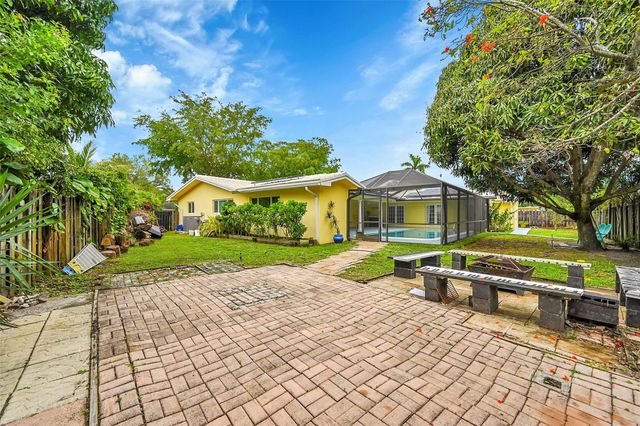1480 SW 66th Terrace, Plantation, FL 33317