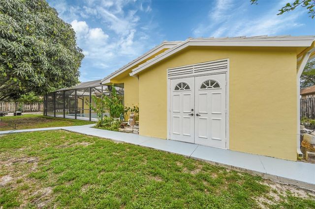1480 SW 66th Terrace, Plantation, FL 33317