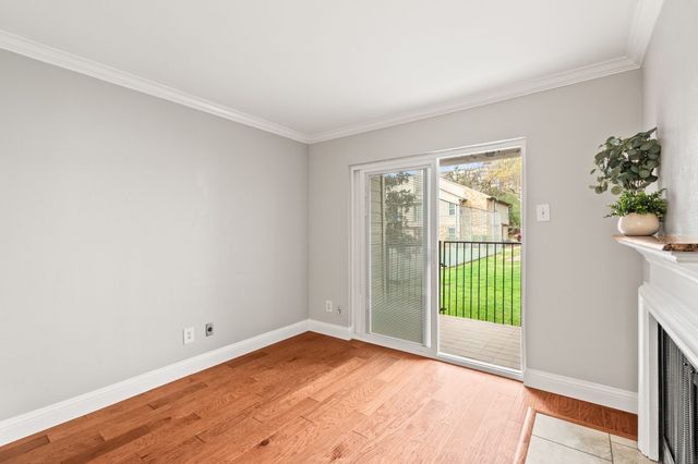 5300 Keller Springs Road 1016, Dallas, TX 75248