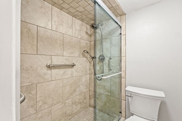 5300 Keller Springs Road 1016, Dallas, TX 75248