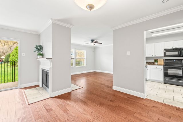 5300 Keller Springs Road 1016, Dallas, TX 75248