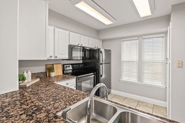 5300 Keller Springs Road 1016, Dallas, TX 75248