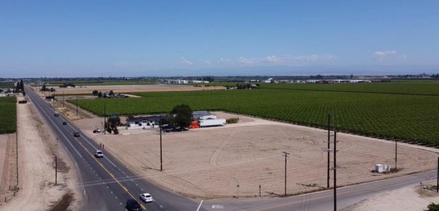11171 Highway 145, Madera, CA 93637