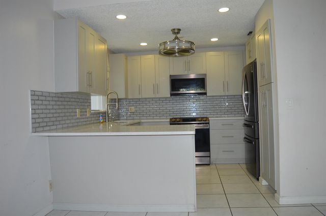9194 NW 49TH Court, Sunrise, FL 33351