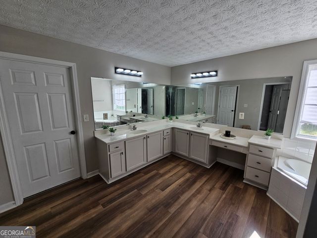 4527 Mill Station Trace, Lithonia, GA 30038