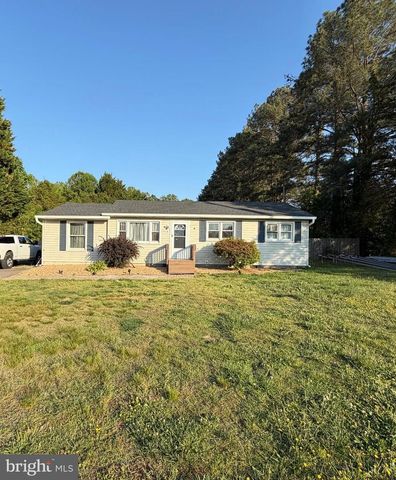 9528 RAPIDAN DR, Fredericksburg, VA 22407