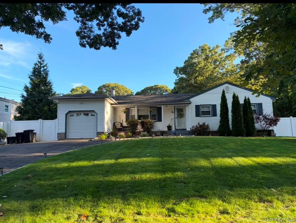 26 Nelson Road, Selden, NY 11784 — photo 2