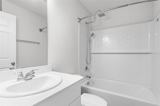 4432 Sagecroft Road, Fort Worth, TX 76036