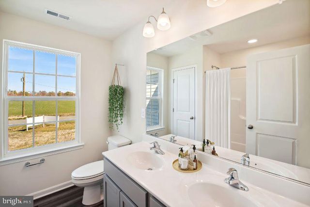 600 KINGS LN, Fort Washington, MD 20744