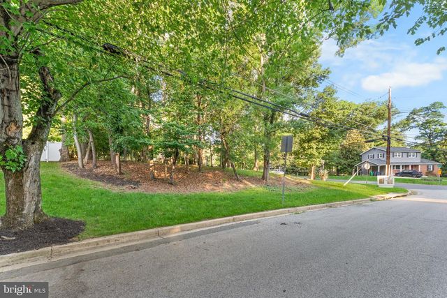 600 KINGS LN, Fort Washington, MD 20744