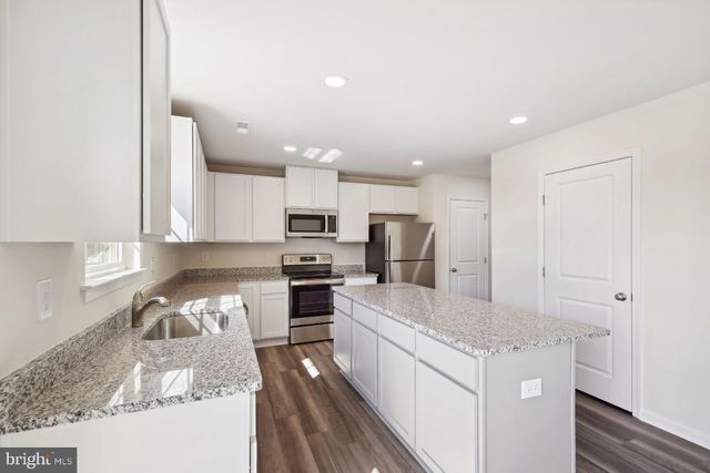 600 KINGS LN, Fort Washington, MD 20744