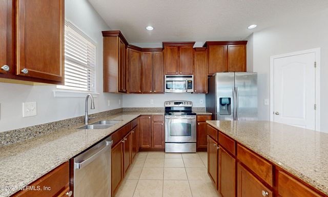 1116 PINE ISLAND Court, Middleburg, FL 32068