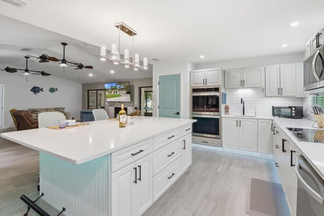 5109 S RUNNING BROOK DRIVE, Homosassa, FL 34448