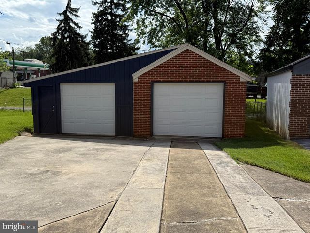 1013 FLORIDA AVE, Martinsburg, WV 25401