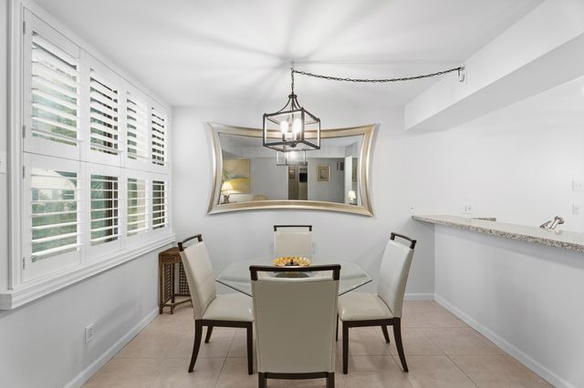 1950 SW Palm City Road 8-107, Stuart, FL 34994