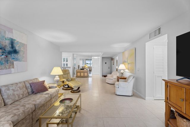 1950 SW Palm City Road 8-107, Stuart, FL 34994