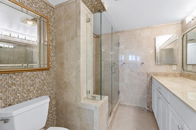 1950 SW Palm City Road 8-107, Stuart, FL 34994