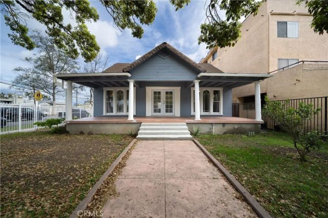 201 S Orange Avenue, Santa Ana, CA 92701